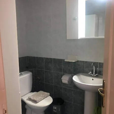 Antonis 2 Apartament Ermupoli
