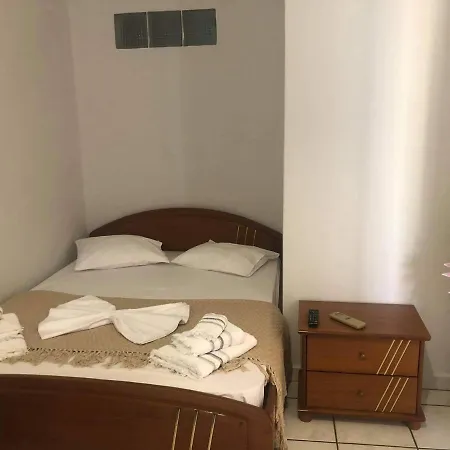 Antonis 2 Apartament